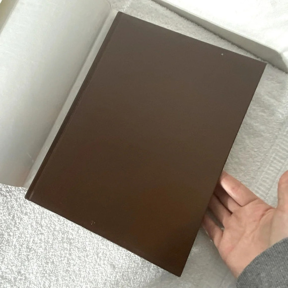 Vintage How To Make Your Own Picture Frames Hardcover Book - Picture 2 of 14